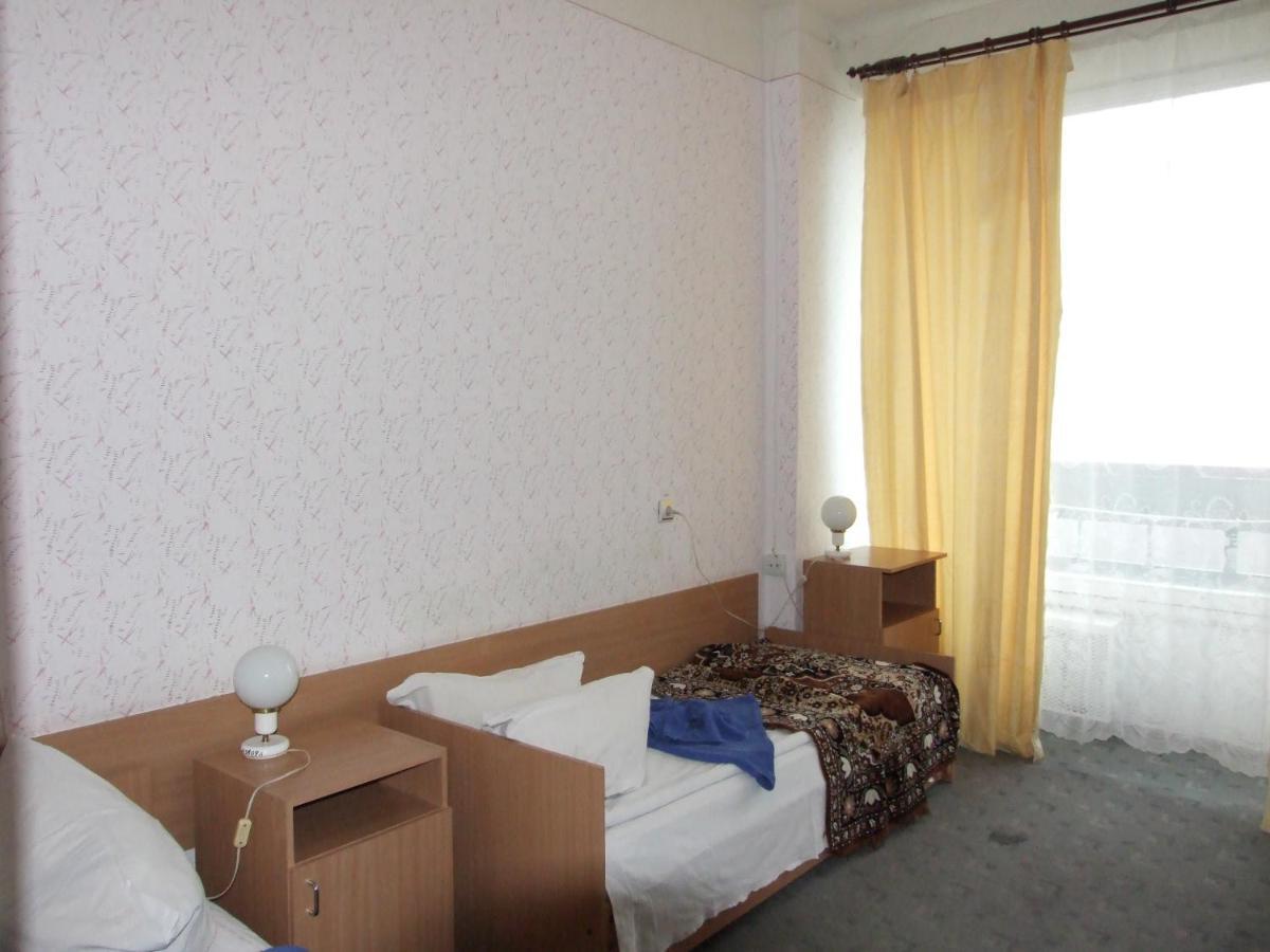 Sanatoriy Almaz Hotel Truskavets Habitación foto